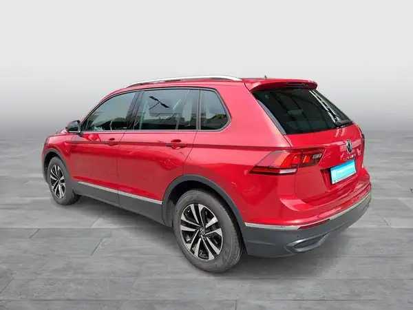 VW TIGUAN (3/16)