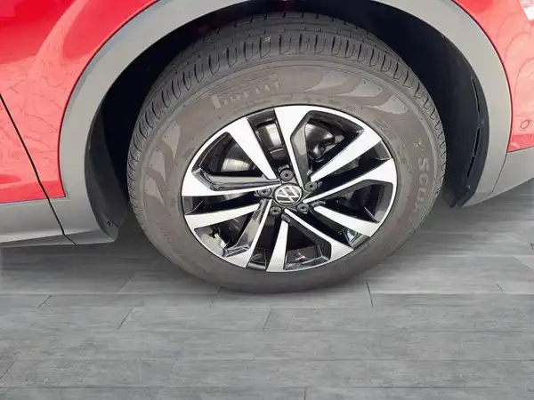 VW TIGUAN (5/16)
