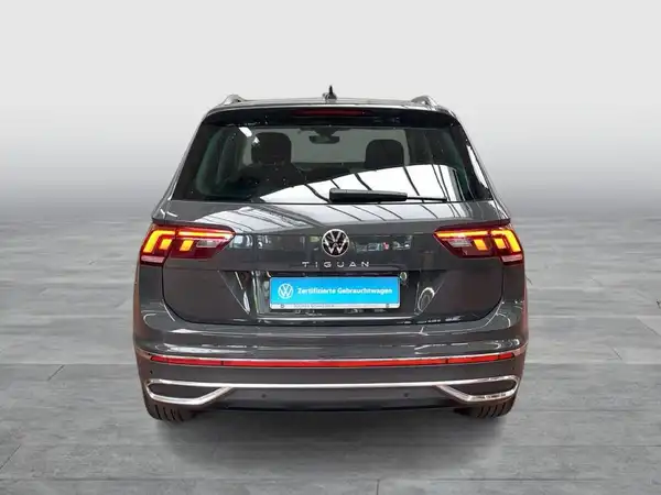 VW TIGUAN (5/15)