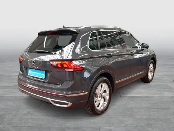 VW TIGUAN (6/15)