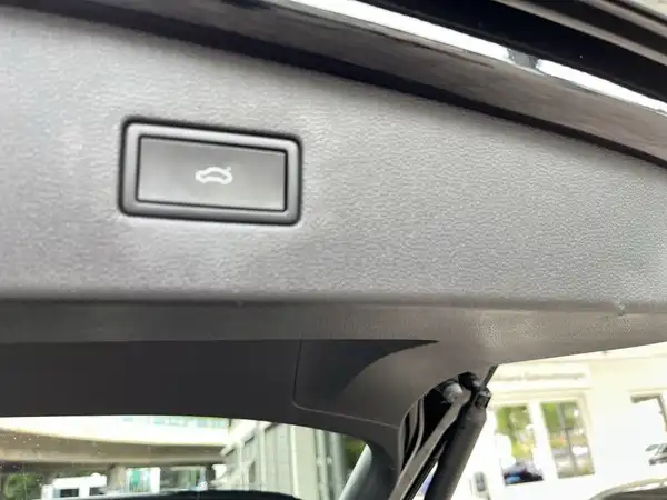 VW TIGUAN ALLSPACE (14/22)