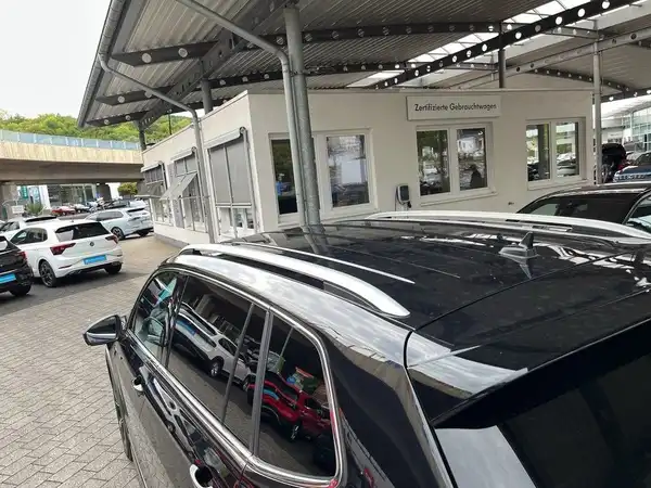 VW TIGUAN ALLSPACE (16/22)