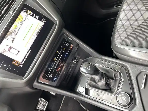 VW TIGUAN ALLSPACE (21/22)