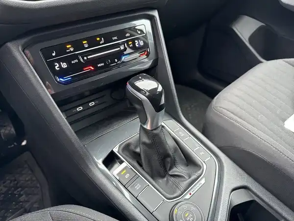 VW TIGUAN ALLSPACE (21/22)