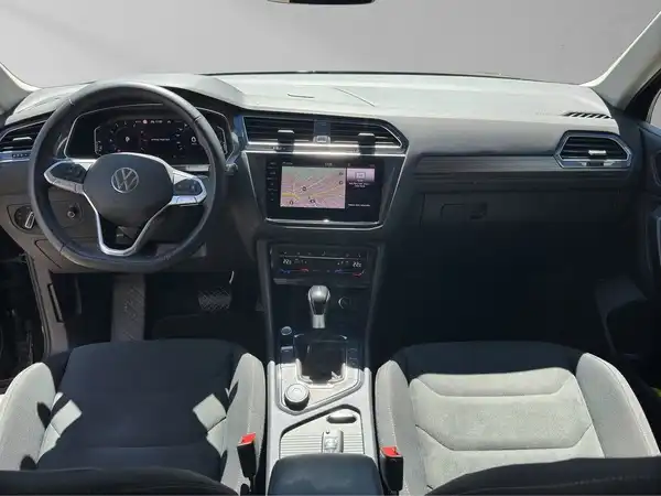 VW TIGUAN ALLSPACE (15/21)