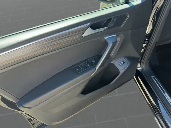 VW TIGUAN ALLSPACE (10/21)