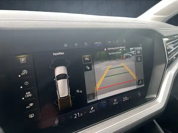 VW TOUAREG (16/18)
