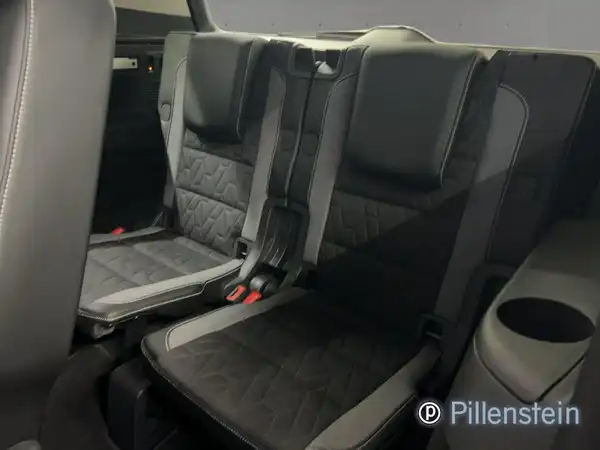 VW TOURAN (14/18)