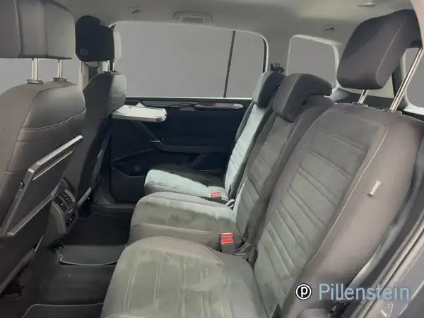 VW TOURAN (12/17)