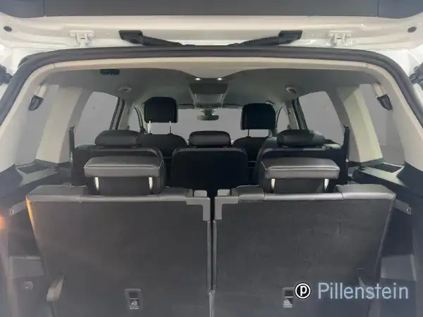 VW TOURAN (15/18)