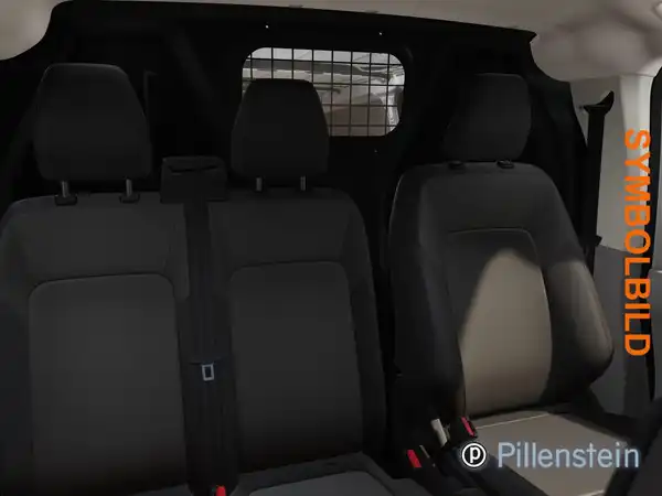 Das Bild zeigt das Innere eines VW Transporter. Die Sitze sind in schwarz gehalten, und es gibt ein Trennnetz im Hintergrund. Das Foto enthält das Händlerlogo von Pillenstein und einige Texteinblendungen.