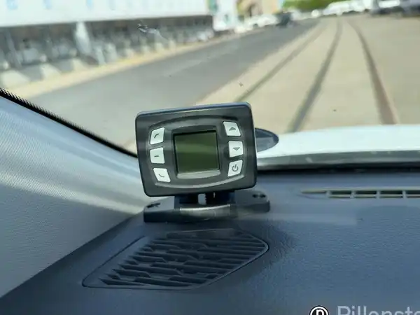 VW TRANSPORTER KASTEN (4/7)