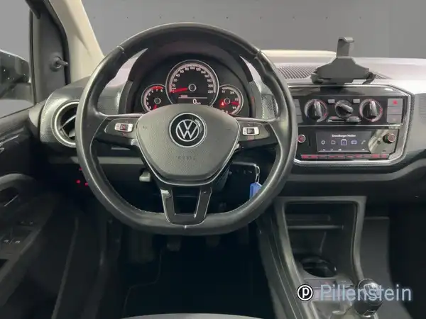 VW UP! (8/15)