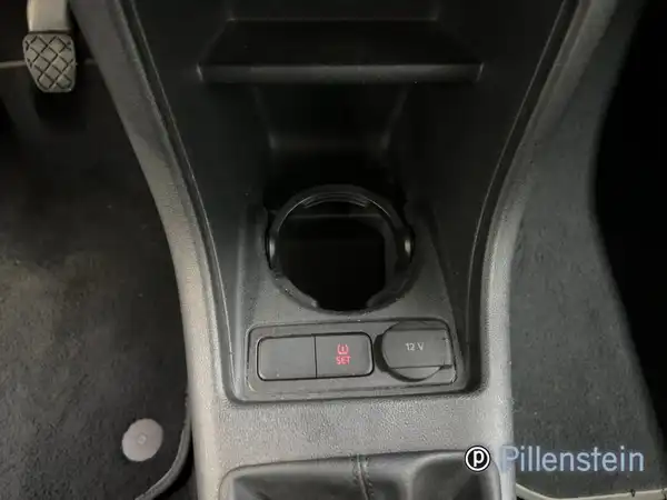 VW UP! (9/15)