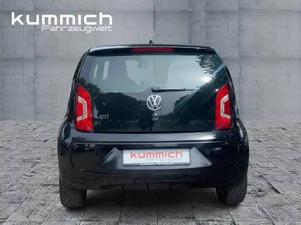 VW UP! (5/15)