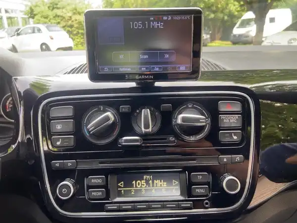 VW UP! (10/15)