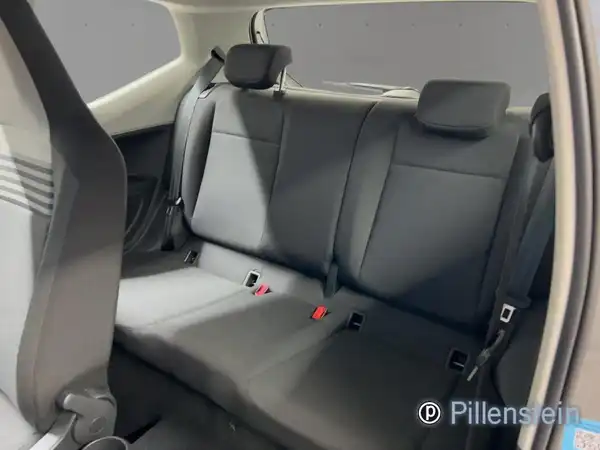 VW UP! (10/13)