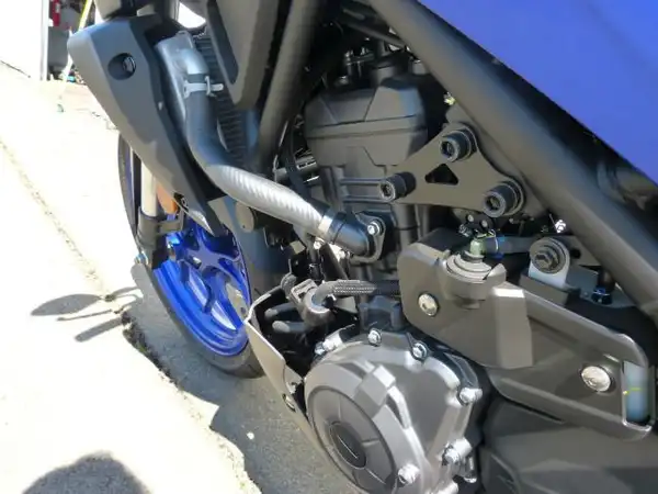 YAMAHA MT-03 (7/8)