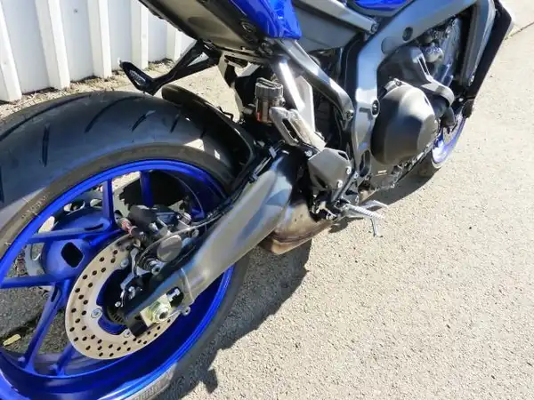 YAMAHA MT-09 YAMT (8/9)