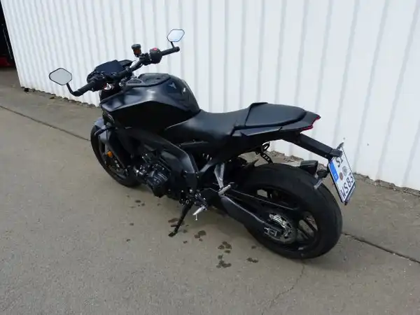 YAMAHA MT-09 YAMT (3/9)