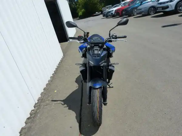 YAMAHA MT-09 (5/9)