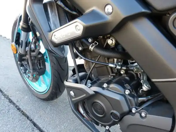 YAMAHA MT-125 (7/9)