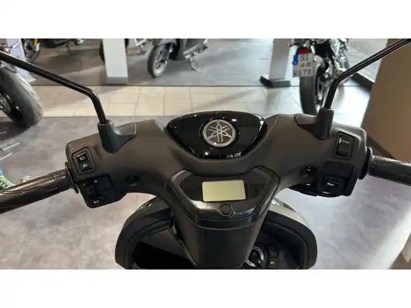 YAMAHA NEO (6/6)