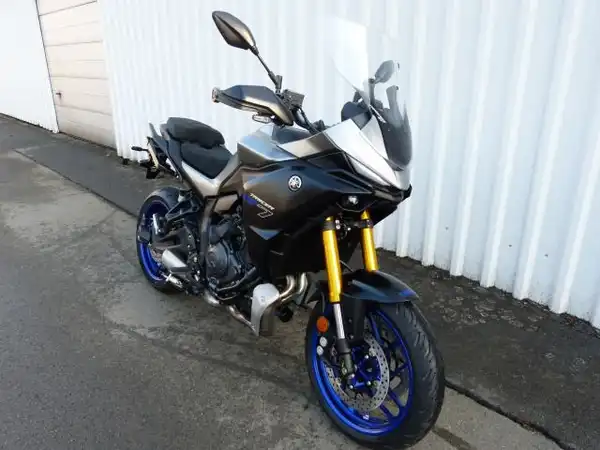 YAMAHA TRACER (2/11)