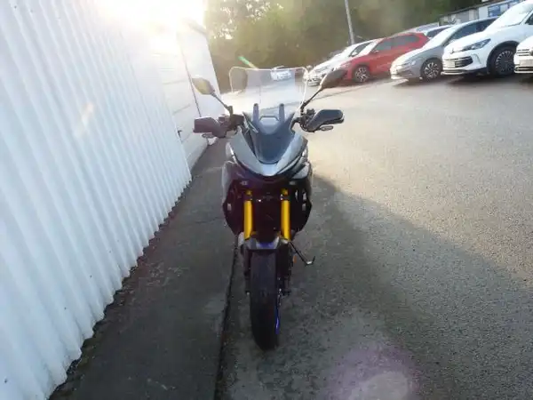 YAMAHA TRACER (5/11)
