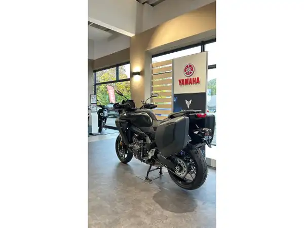 YAMAHA TRACER 9 (3/6)