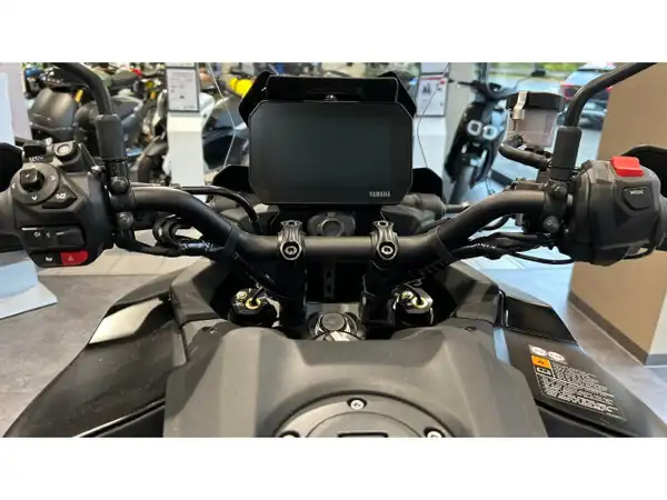 YAMAHA TRACER 9 (5/6)