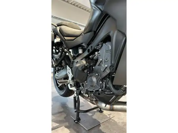 YAMAHA TRACER 9 (6/6)
