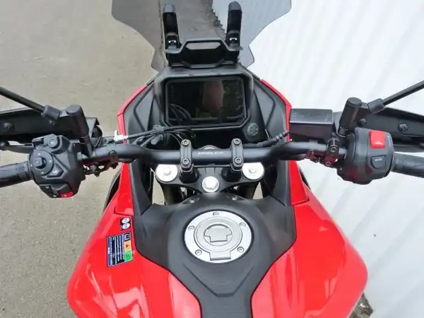 YAMAHA TRACER (7/9)