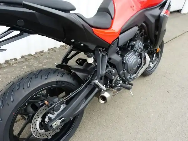 YAMAHA TRACER (8/9)