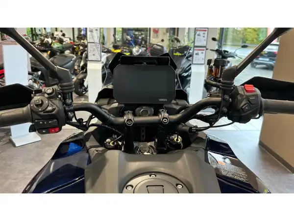 YAMAHA TRACER 9 (5/7)
