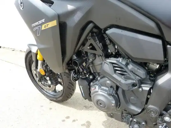 YAMAHA TRACER (7/8)