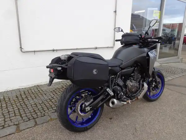 YAMAHA TRACER 7 (5/10)