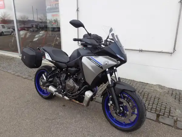 YAMAHA TRACER 7 (6/10)