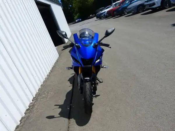 YAMAHA YZF-R125 (5/9)
