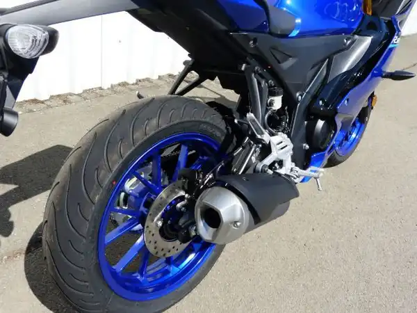 YAMAHA YZF-R125 (9/9)