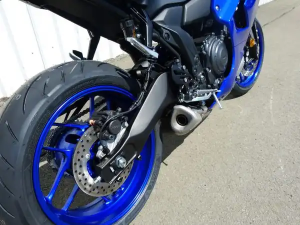 YAMAHA YZF-R7 (8/8)