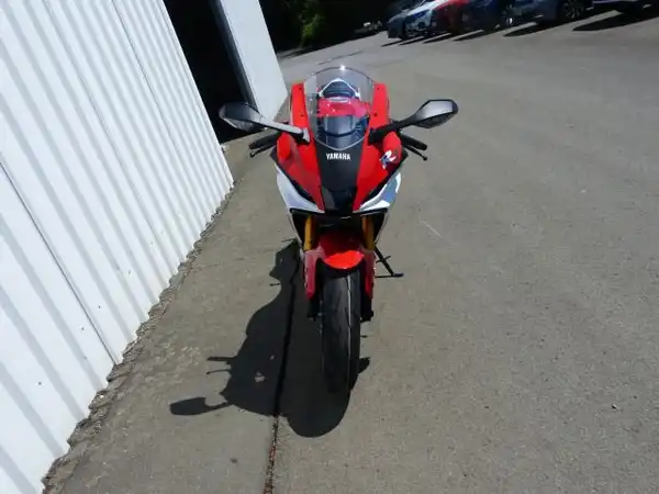 YAMAHA YZF-R7 (5/9)